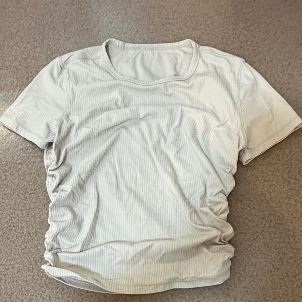 lululemon athletica Cream Short Sleeve Tee